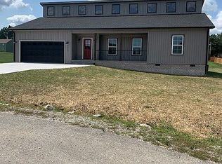 5832 Southern Hills Dr, Baxter, TN 38544