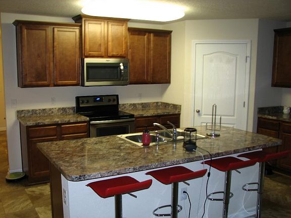 2nd image of 75043 Morning Glen Ct