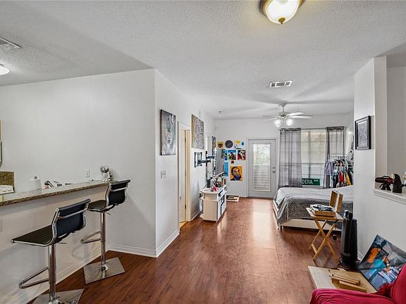 2nd image of 521 Spartan Dr APT 10205