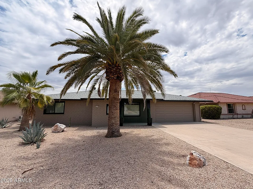 13139 W Seville Dr