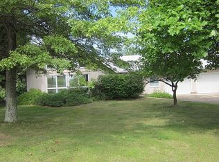 2273 Dement Rd, Triadelphia, WV 26059