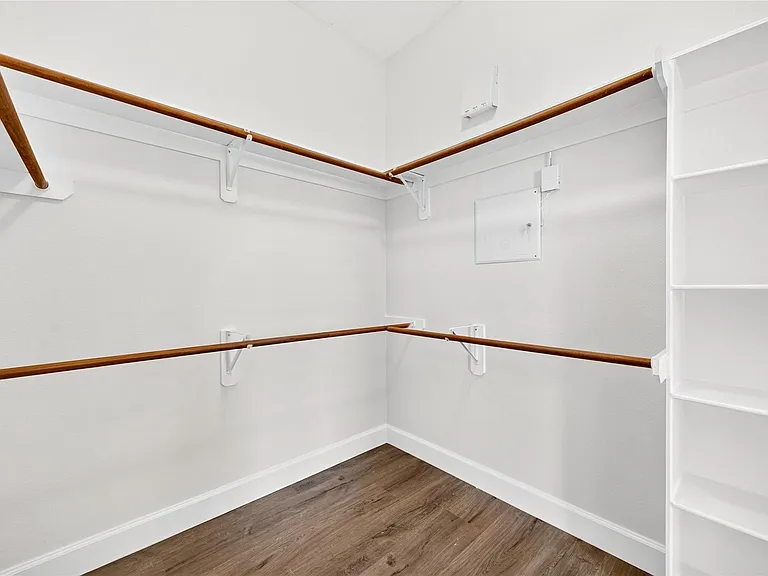 2606 Cypress Springs Dr — Photo 24