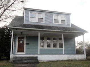 45 Carmel St, Hamden, CT 06518