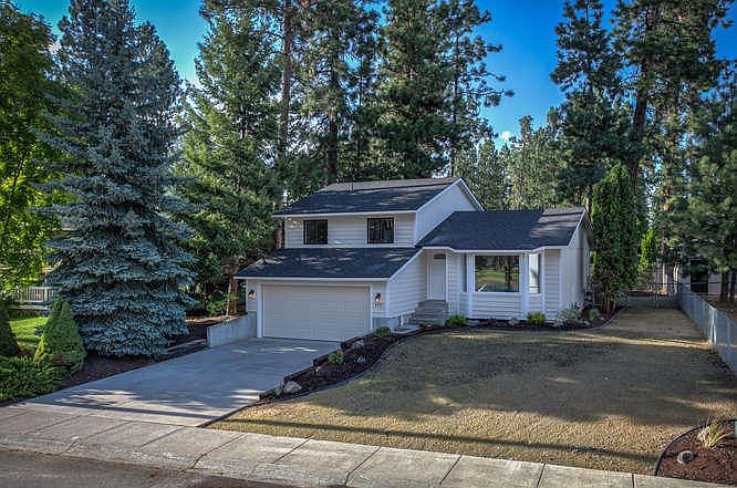 1st image of 3421 E Mountain View Dr