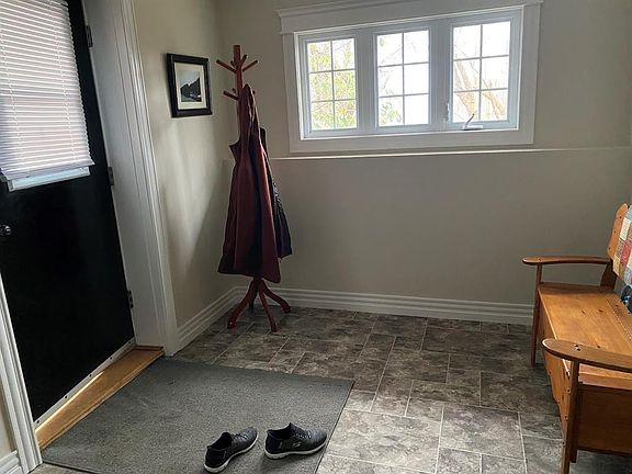 4th image of 35 Rattley Row