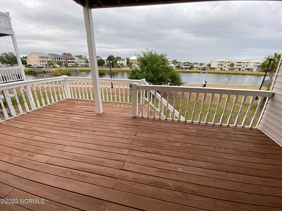 304 Columbia Ave Carolina Beach NC Zillow