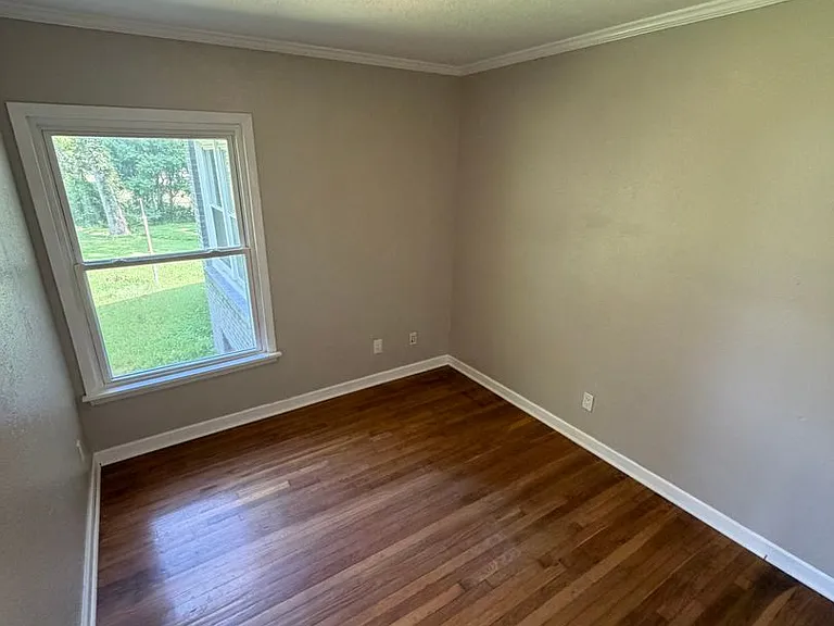 928 Poleman Rd — Photo 10
