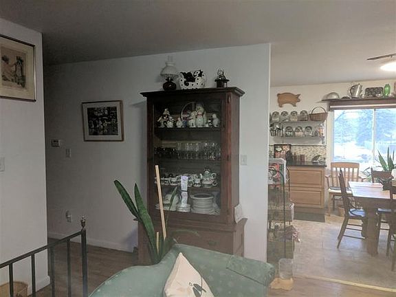 4th image of 57807 Appletree Ln