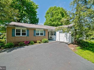 969 Crest Rd, Lansdale, PA 19446