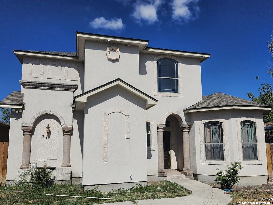 1st image of 311 ESMA ST