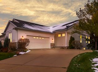 5200 Hawk Hollow Dr E, Bath, MI 48808
