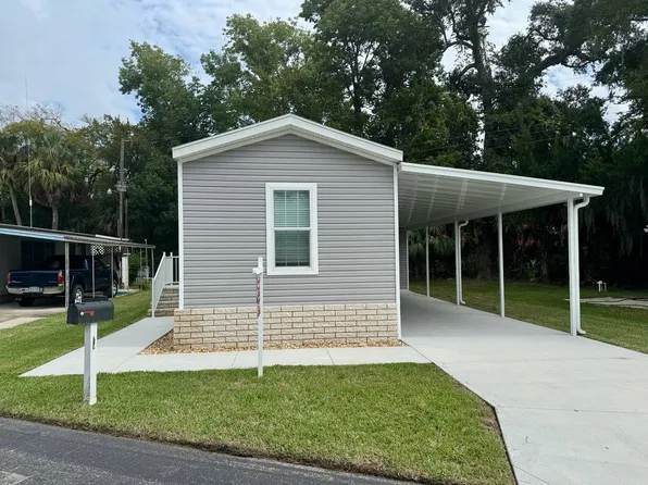 843 E Colonial Cir, Daytona Beach, FL 32117