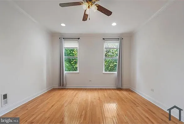 411 N Kenwood Ave — Photo 24