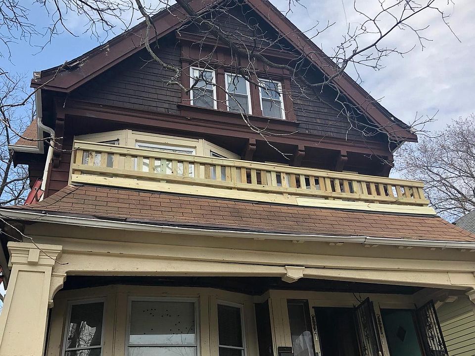 1st image of 2821 N 10th STREET #2823