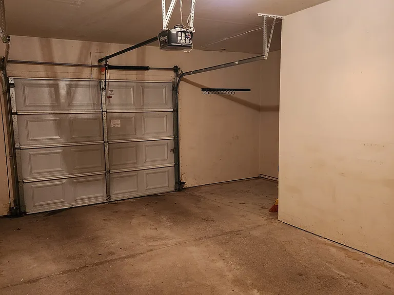 Attached Garage 1