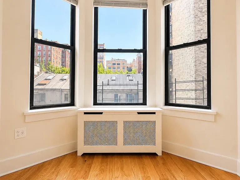 294 W 92nd St #5H — Photo 2