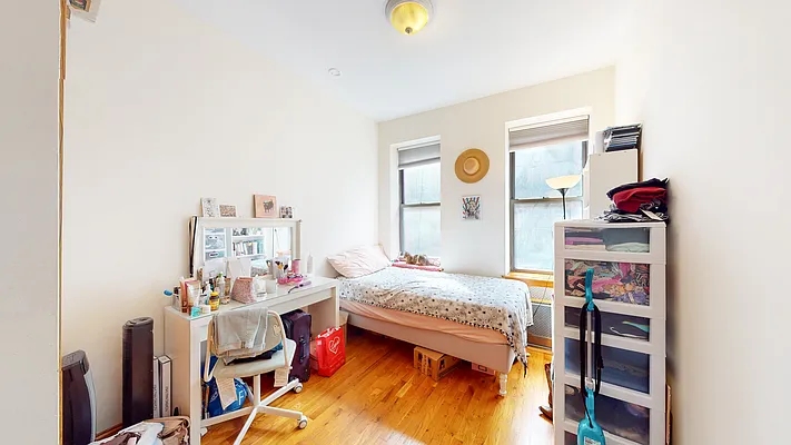 Rented by Oxford Property Group | media 5