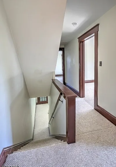 97 Youmans Ave — Photo 8