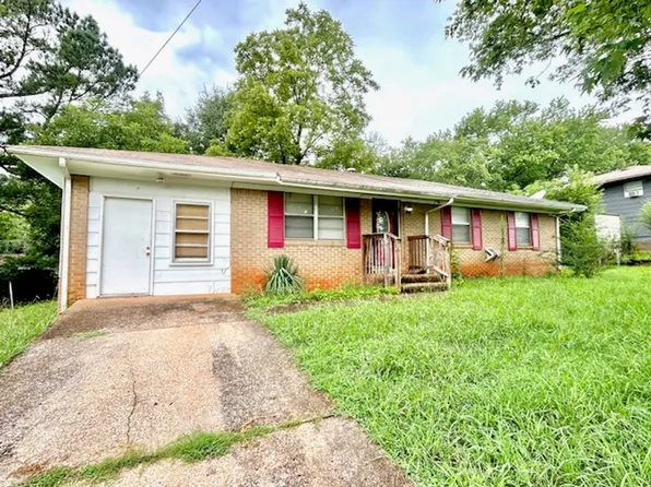 3305 E Tucker Dr NW, Huntsville, AL 35810