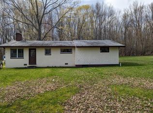 77 Hilton Ter, Willsboro, NY 12996
