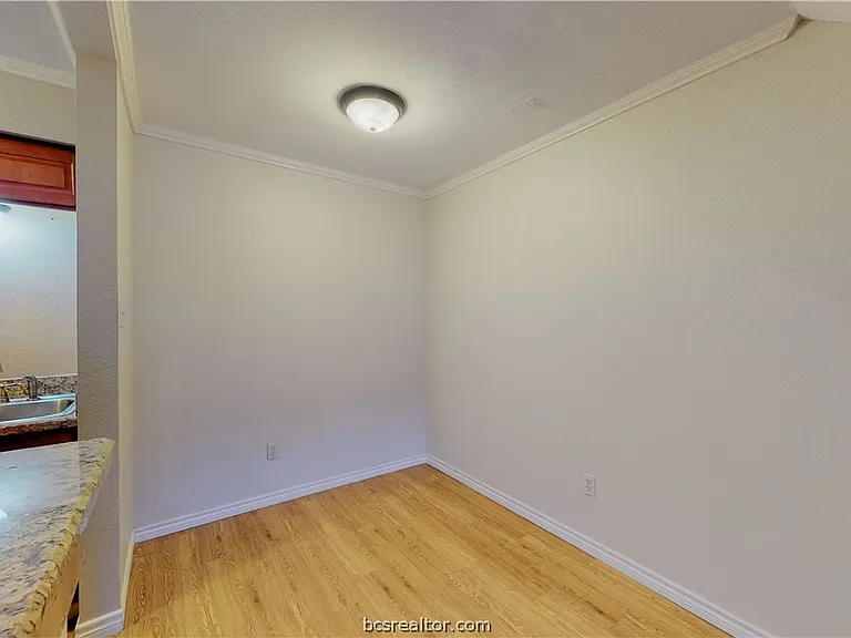 904 University Oaks Blvd #80 — Photo 14