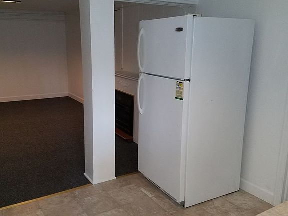 2nd image of 25 S Jefferson St APT 5