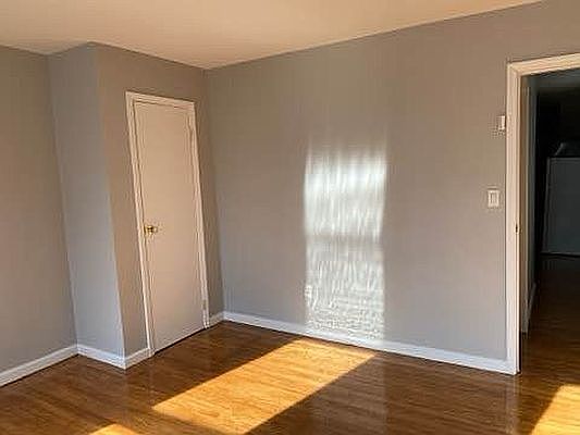 2nd image of 411 E 114th St APT 13