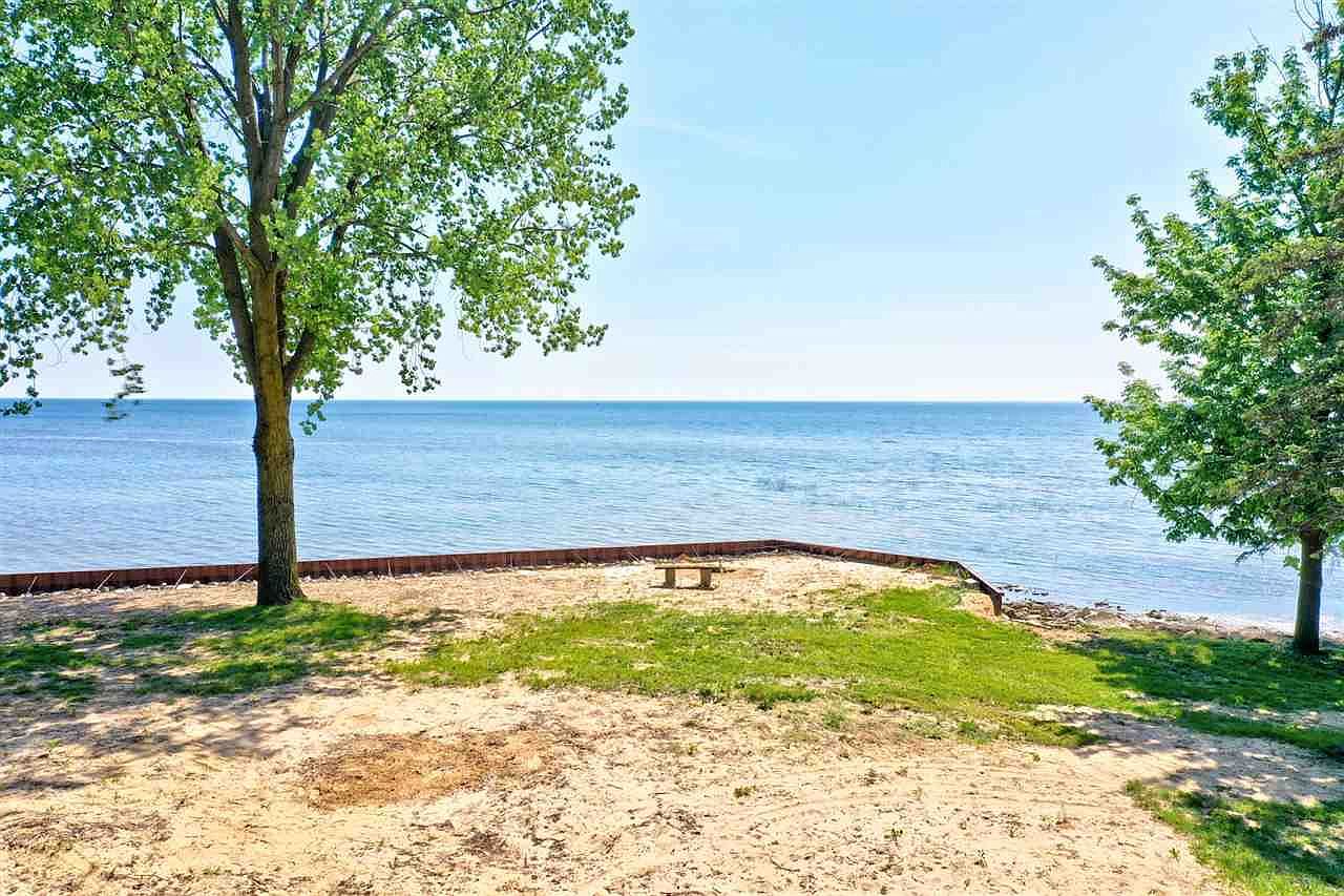 245 S Linwood Beach Rd, Linwood, MI 48634 | Zillow