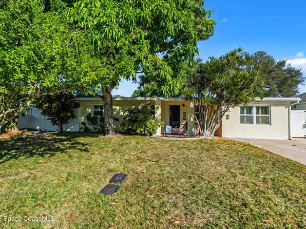 206 Harbor Dr, Cape Canaveral, FL 32920