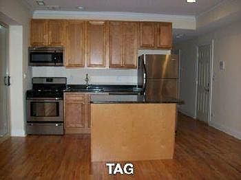 2nd image of 3500 W Cortland St