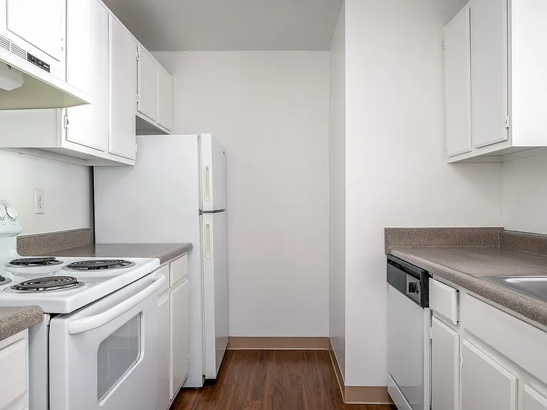 Riverwood Heights | Kitchen