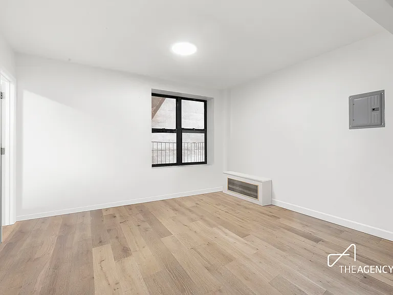 160 E 91st St #2O — Photo 1