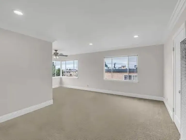 229 Macarthur Blvd #1D — Photo 7