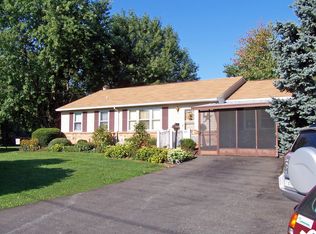 194 S Jennersville Rd, West Grove, PA 19390