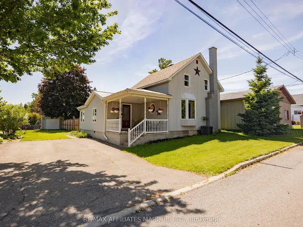 30 Harrison St, North Glengarry, ON K0C 1A0