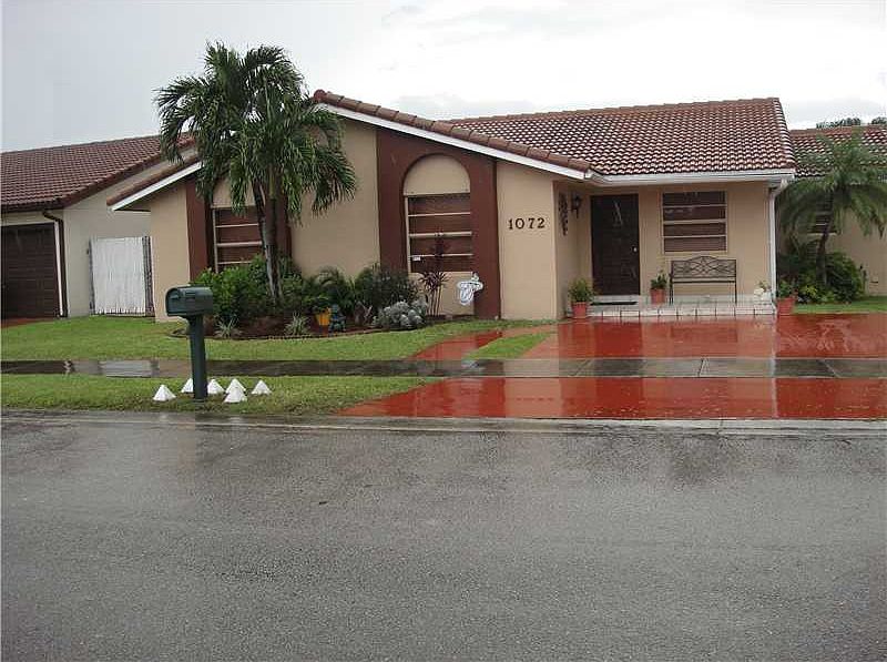 2nd image of 1072 NW 128th Ct