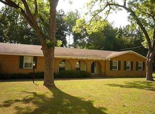 127 Lane Ave, Twin City, GA 30471