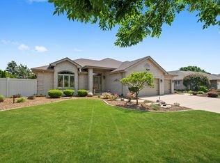 8707 Black Oak Ave, Tinley Park, IL 60487