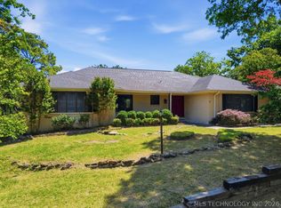 6215 S Hudson Ave, Tulsa, OK 74136