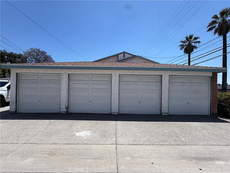 122 N Mayflower Ave #A — Photo 13