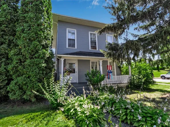 23 Maple St, Batavia, NY 14020