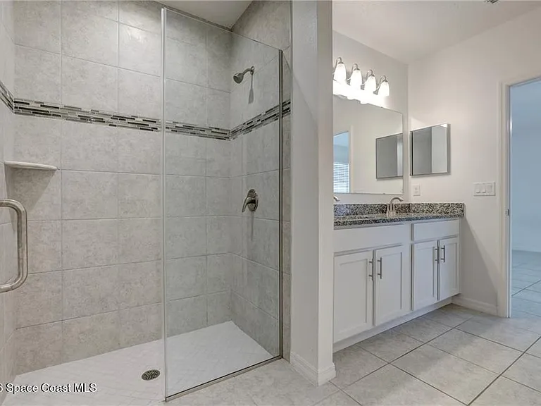 406 Easy St — Photo 26