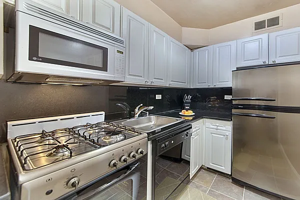 Sold by Town Residential | media 4