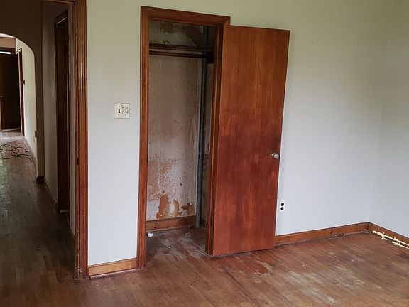 4th image of 2451 Cople Hwy