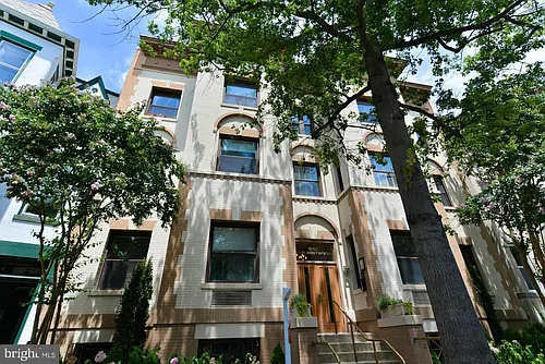 1843 Mintwood Pl NW #102 Photo 1