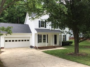 3023 Cross Tie Ln, Matthews, NC 28105