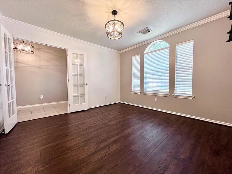 67 N Merryweather Cir — Photo 4