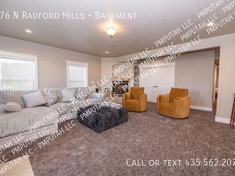 876 N Radford Ln #BASEMENT — Photo 2