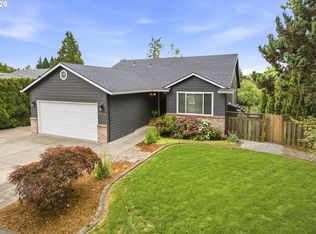 5754 SE Pine St, Hillsboro, OR 97123