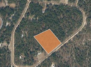 200 Hill Top Loop #8, Hawthorne, FL 32640